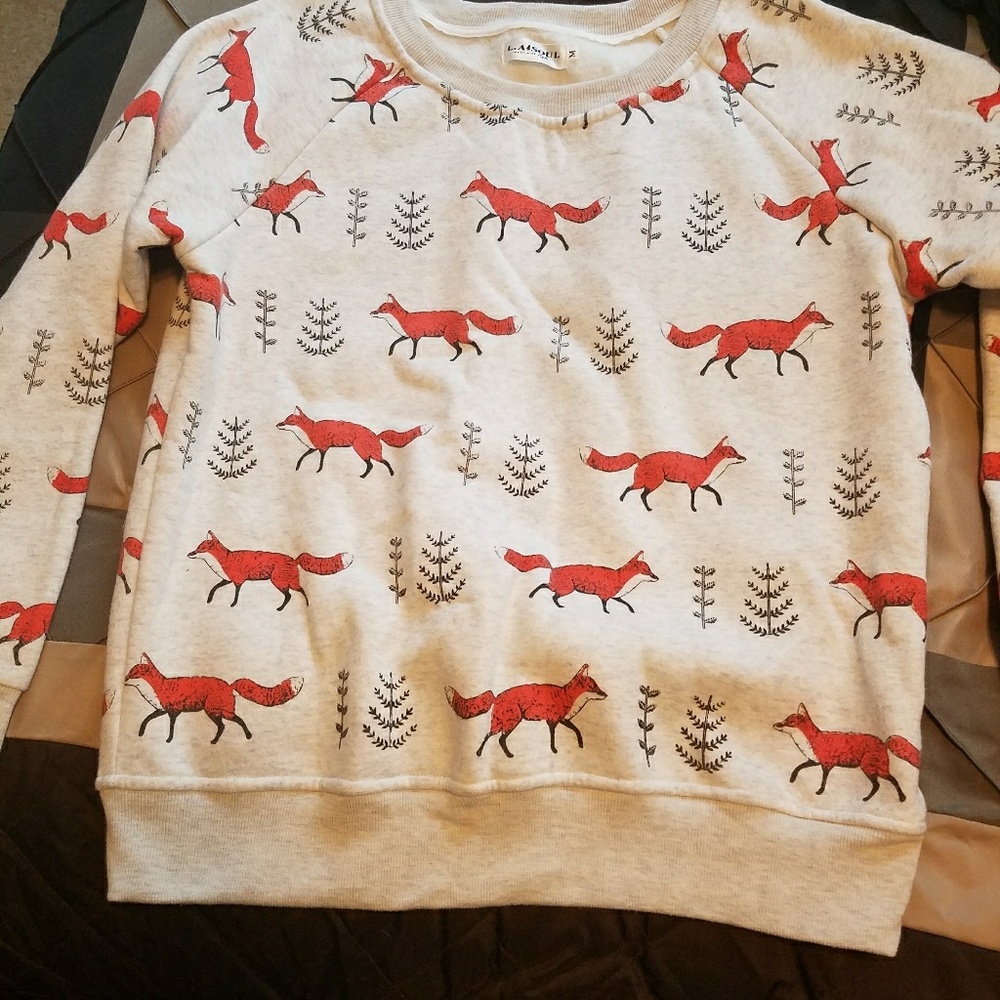 Fuego fox sweater SALE